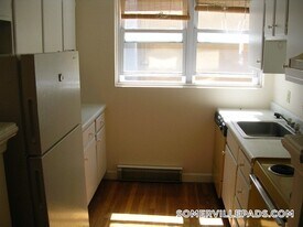 402 Highland Ave, Unit 21 in Somerville, MA - Building Photo
