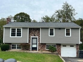 108 Whitney Dr in Cranberry Township, PA - Building Photo