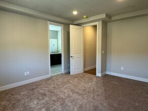 7546 Rambling Rdg Rd in Reno, NV - Building Photo - Building Photo