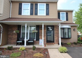 26 Steeplechase Cir in Horsham, PA - Building Photo