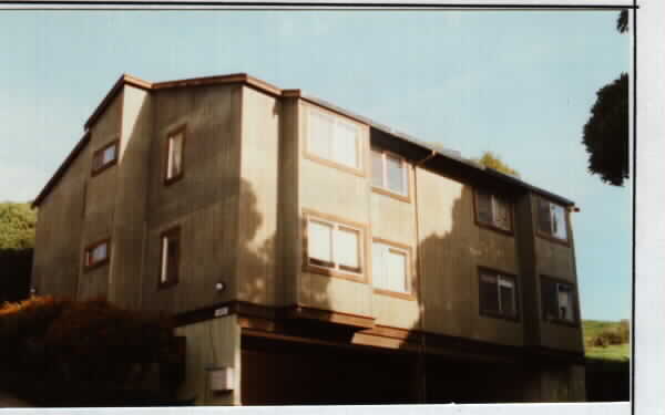 4551-4553 Appian Way in El Sobrante, CA - Building Photo - Building Photo