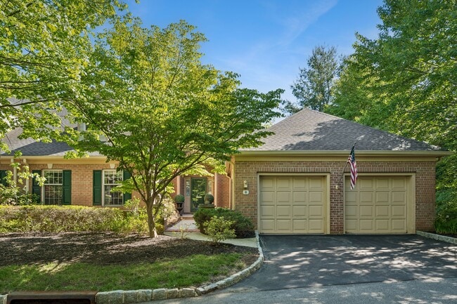 8 Morgan Ct