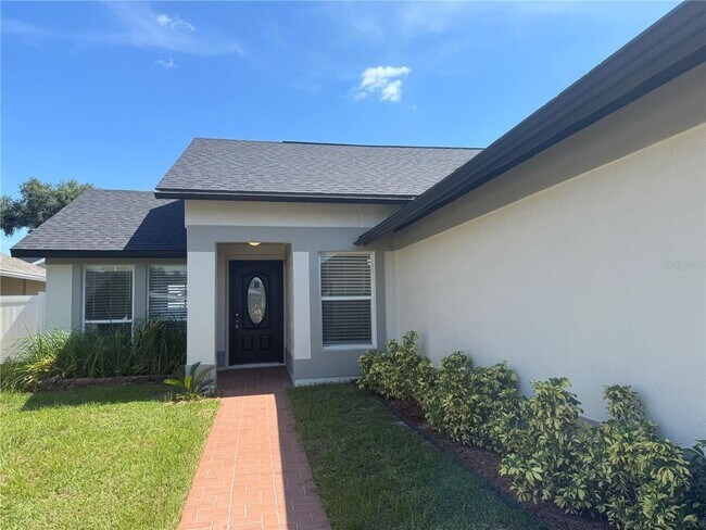 8813 Parliament Ct in Kissimmee, FL - Building Photo - Building Photo