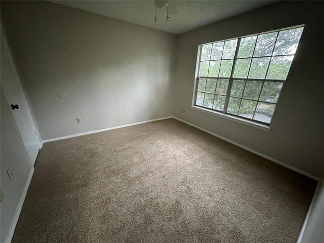 4204 Everest Ln in Austin, TX - Building Photo - Building Photo