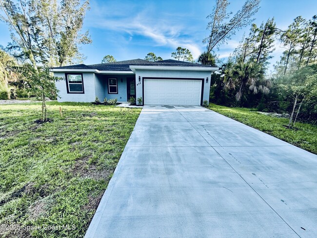 property at 475 La Coco St SW