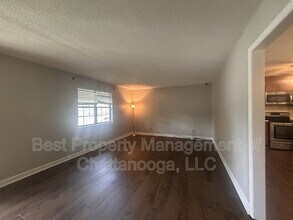 5902 Fort Sumter Dr in Harrison, TN - Building Photo - Building Photo