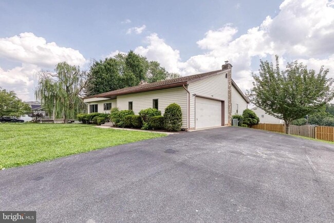 18 Byway Rd in Owings Mills, MD - Building Photo - Building Photo