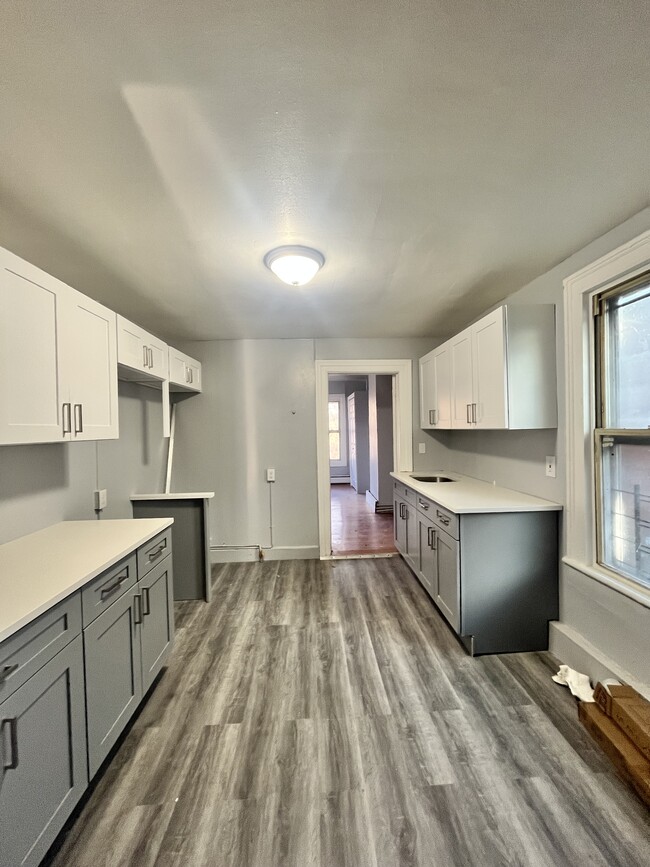 56 Atlantic St, Unit 1