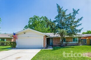 8510 Sorrel Dr in Houston, TX - Building Photo