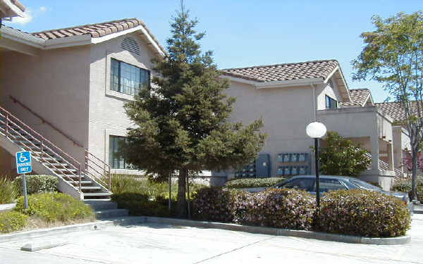 1690 164th Ave in San Leandro, CA - Building Photo - Building Photo