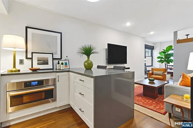 property at 3050 Edwin Ave