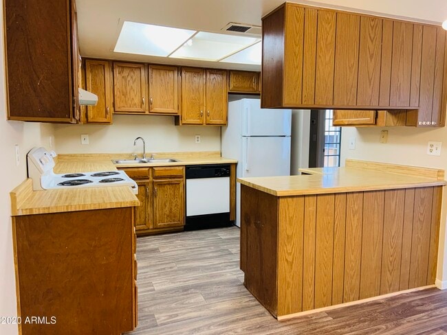 13212 N 51st Ln in Glendale, AZ - Building Photo - Building Photo