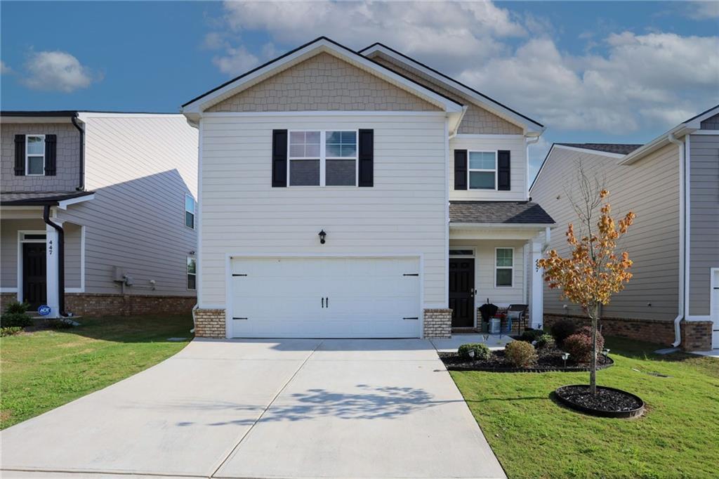 457 Shasta Ct in Hoschton, GA - Building Photo