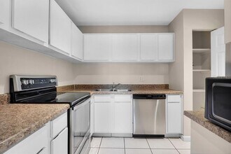 230 Moree Loop in Winter Springs, FL - Building Photo - Building Photo