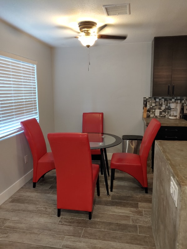 2518 N McCarran St in North Las Vegas, NV - Building Photo - Building Photo