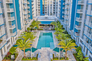 Pura Vida Apartments