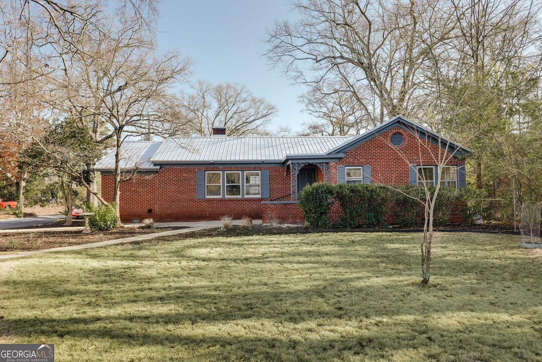 205 Milledge Heights in Athens, GA - Building Photo