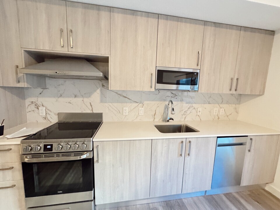 413 NW 6th St, Unit A in Miami, FL - Building Photo