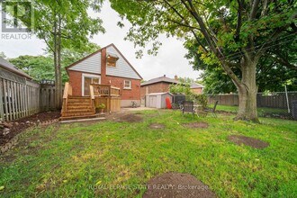 172 E 34th St in Hamilton, ON - Building Photo - Building Photo