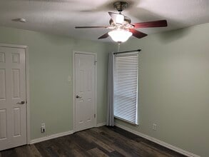 4340 Cedar Springs Rd, Unit #107 in Dallas, TX - Building Photo - Building Photo