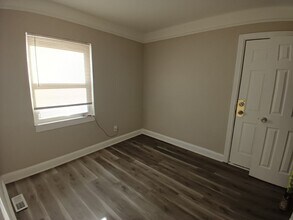 15403 Murray Hill St in Detroit, MI - Building Photo - Building Photo