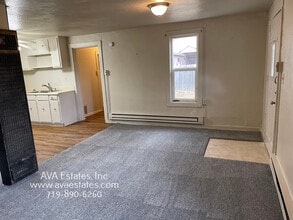 2402 Wyoming Ave in Pueblo, CO - Building Photo - Building Photo