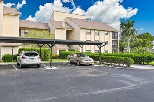 13240 White Marsh Ln in Ft. Myers, FL - Building Photo