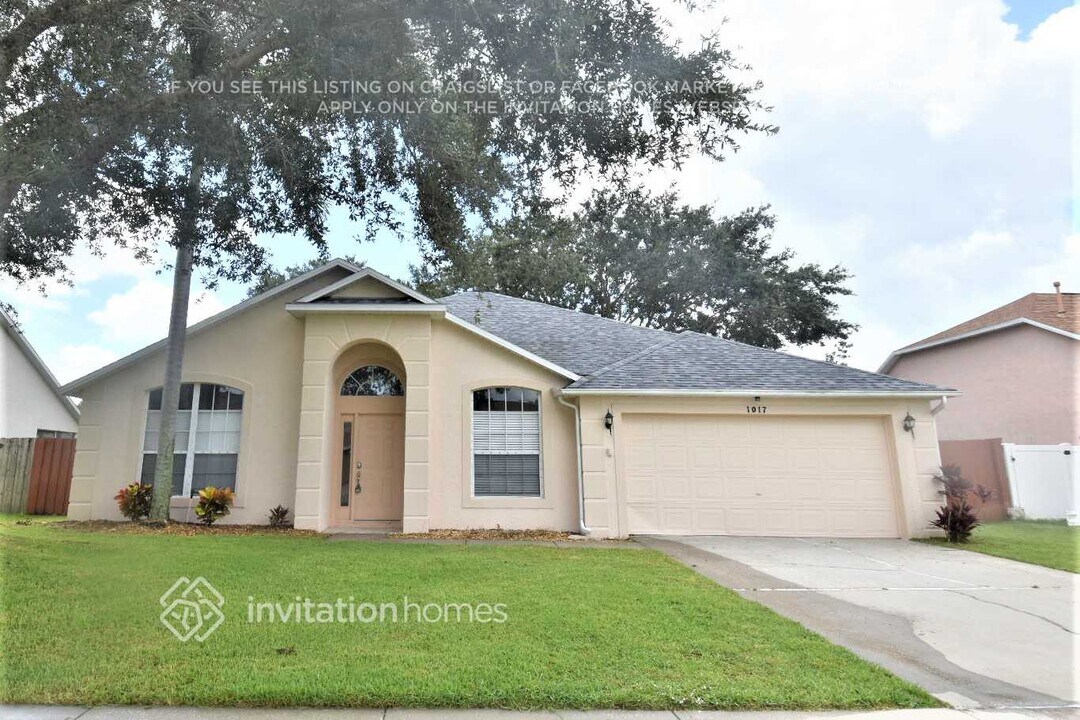 1017 Pelican Ln in Rockledge, FL - Building Photo