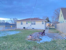 8147 Burdette St in Omaha, NE - Building Photo