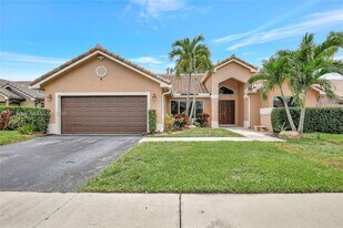 12486 SW 9th Pl in Davie, FL - Building Photo
