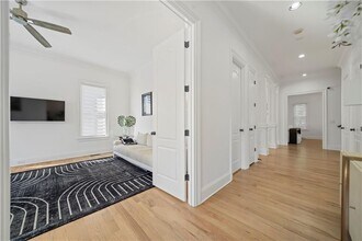 1796 Buckhead Valley Ln NE in Atlanta, GA - Foto de edificio - Building Photo