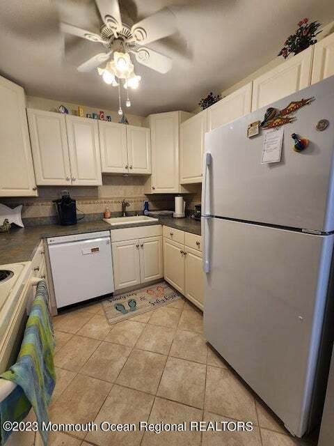 260 Ocean Ave, Unit 18A WINTER in Sea Bright, NJ - Building Photo - Building Photo