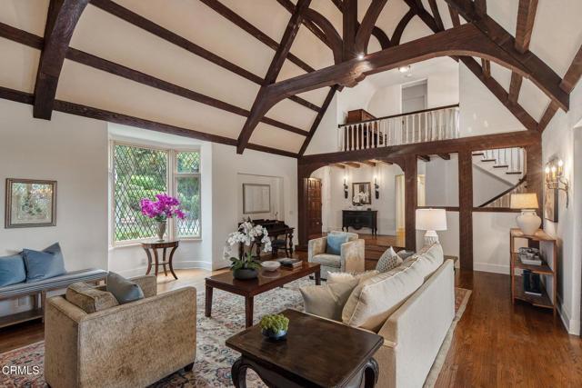 790 Huntington Cir in Pasadena, CA - Building Photo