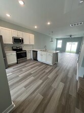 427 Sunfish LN in Sneads Ferry, NC - Building Photo - Building Photo