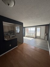 20 Chesterton Dr in Ottawa, ON - Building Photo - Building Photo