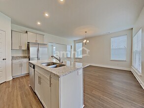 5510 Central Grove Sq in Nashville, TN - Building Photo - Building Photo
