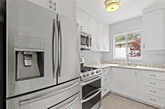 2528 Boca Ciega Dr N in St. Petersburg, FL - Building Photo - Building Photo