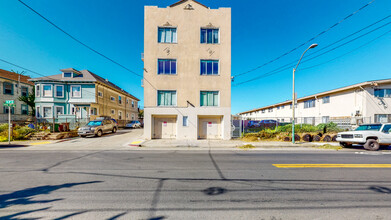 1639 4th Ave in Oakland, CA - Foto de edificio - Primary Photo