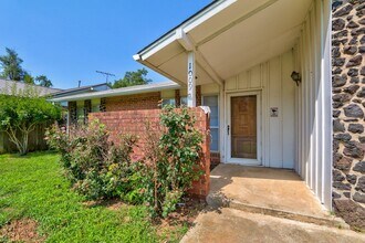 1009 Lotus Ave in Midwest City, OK - Building Photo - Building Photo