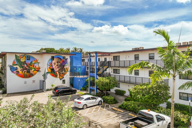 Aciano Hialeah