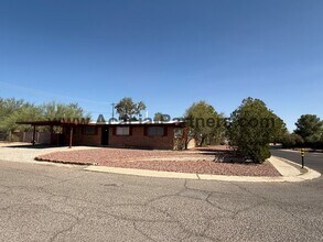 532 N Caribe Ave in Tucson, AZ - Building Photo - Building Photo