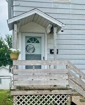 573 3rd Ave N, Unit 573 #2