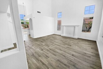 10928 Vista Ave in Glendale, AZ - Building Photo - Building Photo