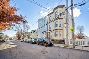 77 Byron St, Unit 2 in Boston, MA - Building Photo