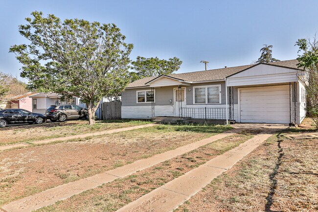 815 52nd St in Lubbock, TX - Building Photo - Building Photo