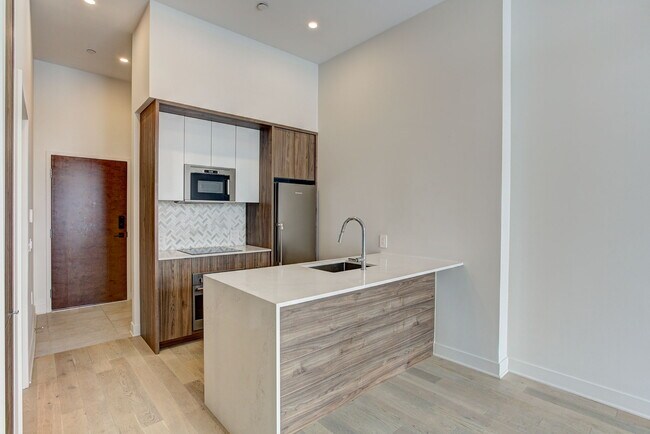 3000 Thimens Boul in St. Laurent, QC - Building Photo - Building Photo