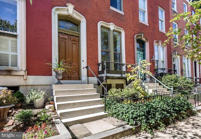 property at 1418 Park Ave