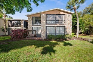 5400 34th St W in Bradenton, FL - Building Photo