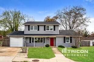 7402 Kenstan Ct in Temple Hills, MD - Building Photo