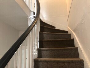 277 Laurel Hill Ave, Unit Floor 2 in Norwich, CT - Building Photo - Building Photo